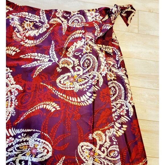 Talbots 18‎ Silk Wrap Skirt Plus Paisley Print Tie Waist Burgundy Button Hook - Picture 4 of 6
